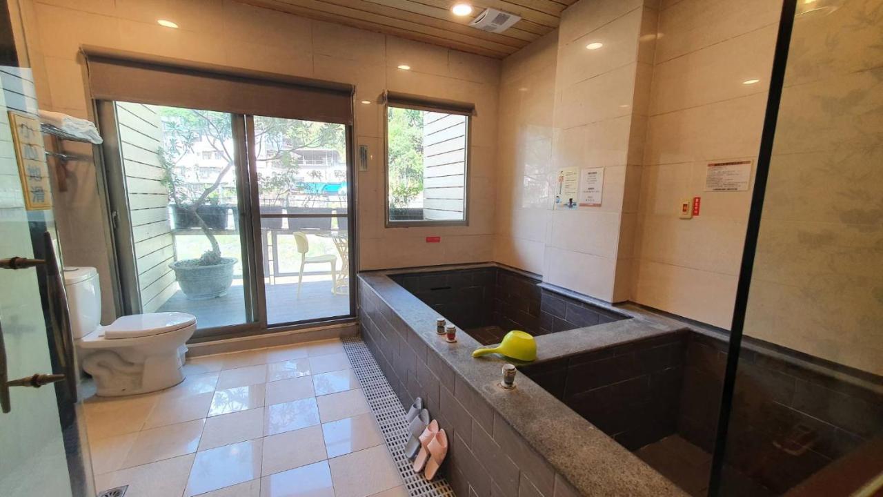 Hotel Wulai Shui An Hot Springs Extérieur photo
